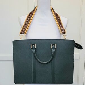 Louis Vuitton Taiga 2-Way Porto Documain Rosan Business Bag - Used